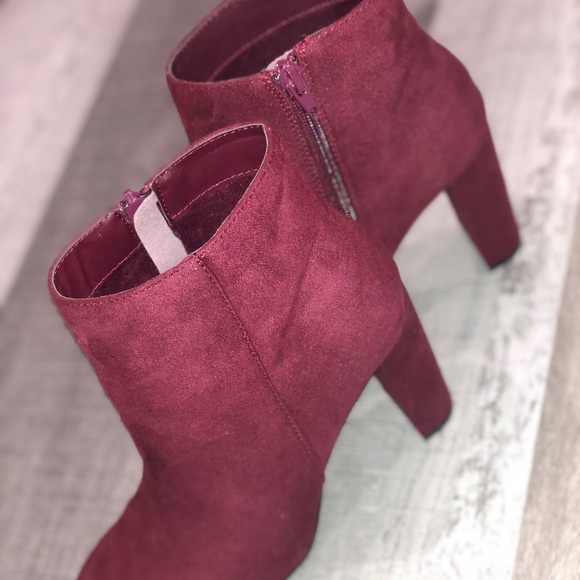 Burgundy Block Heel Bootie - Picture 5 of 7